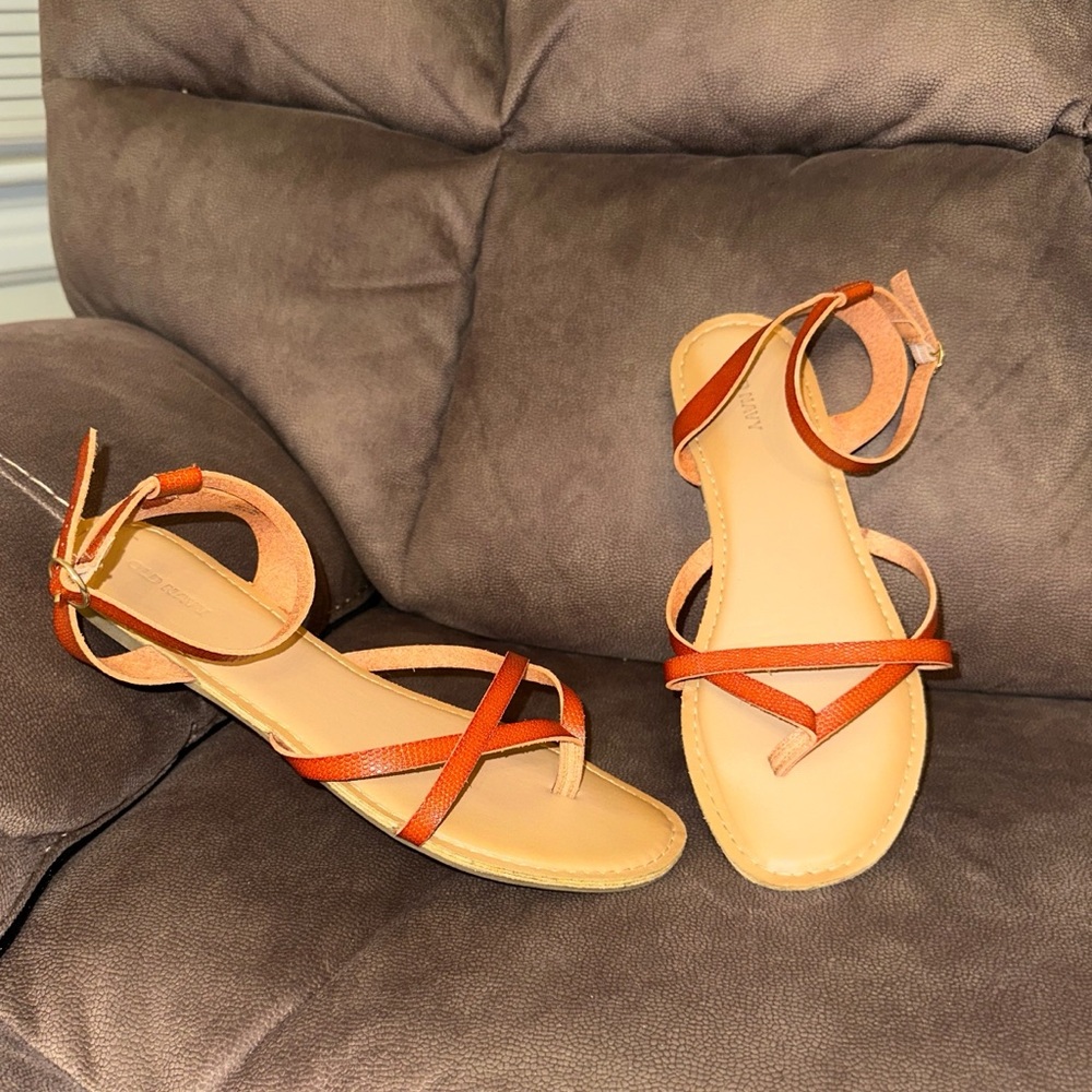 Old Navy Women's Burnt Orange/ Rust Sandals size 10
